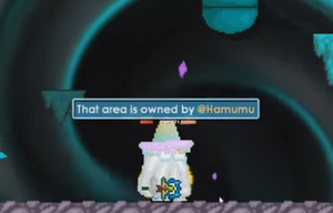 Someone holding the Chaos Cursed wand.png